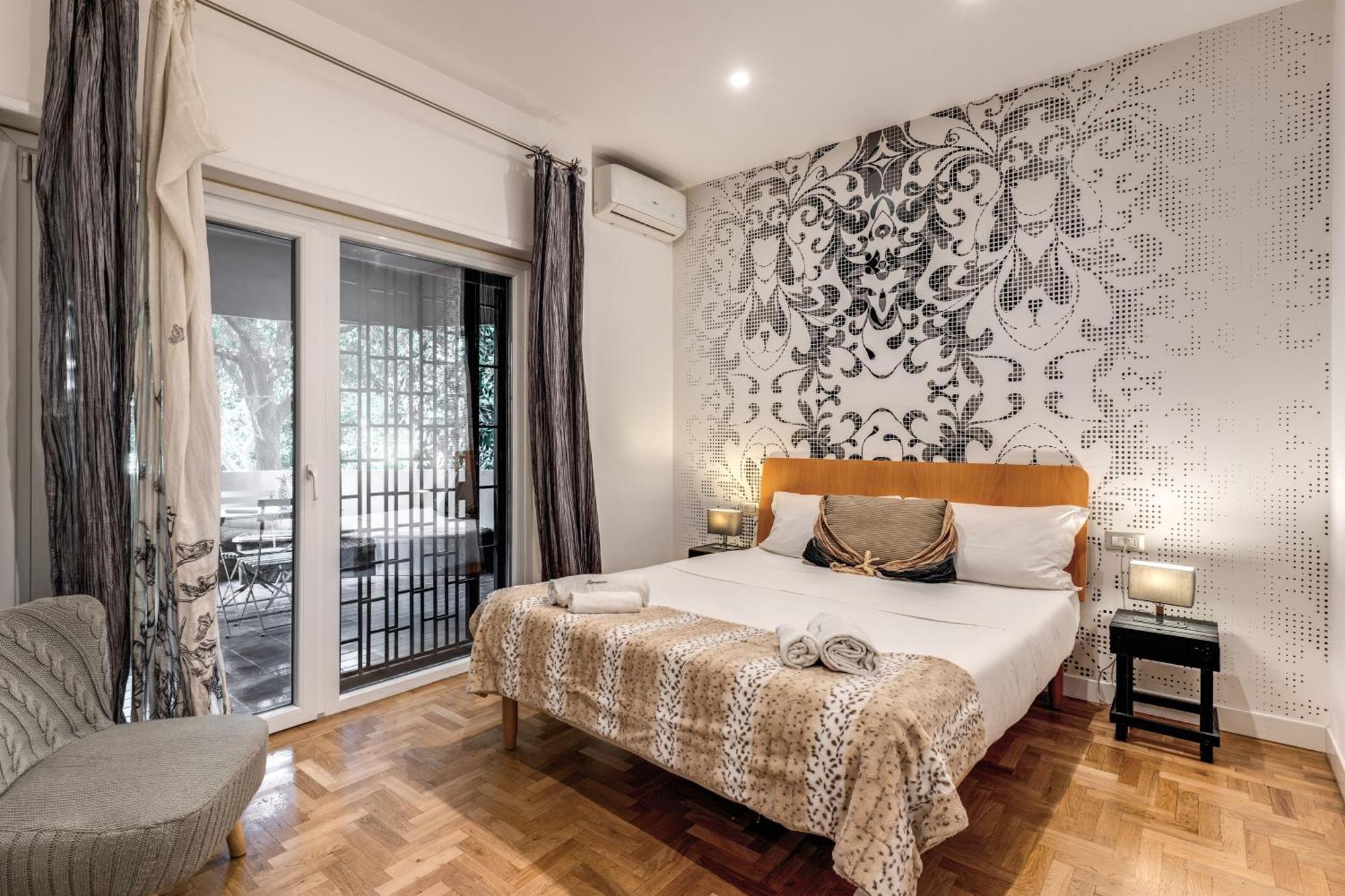 Romantic Piccolomini Lux Guest House Exterior foto